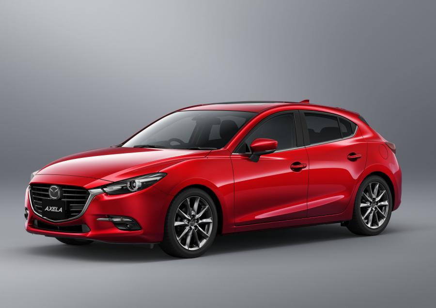  Mazda Axela Hatchback 2016 года  (фото 1 из 13)